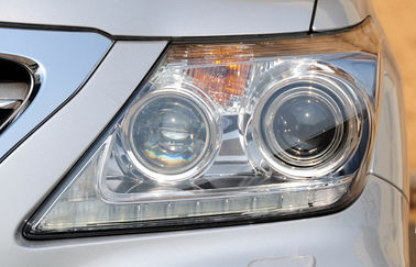 Porcellana Lexus pezzi di ricambio faro e fanale posteriore dell'automobile di OE di LX570 2010 - 2014 fornitore