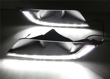Porcellana Lampade a nebbia cornice luci diurne a LED adatta Ford Ranger T7 2015 ricambi per auto fornitore