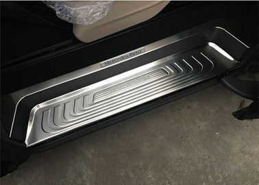 Porcellana Piatto d'acciaio dello Scuff del davanzale della porta laterale per nuovo Mercedes-Benz Vito 2016 2018 fornitore