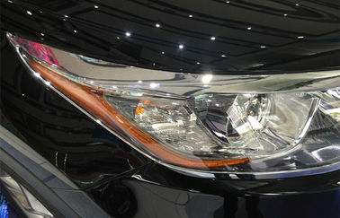 Porcellana Coperture di fari auto a cromo ad alta precisione per TOYOTA Highlander 2014 2015 Kluger fornitore
