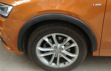 Porcellana Protettori dell'arco della ruota posteriore del nero dei chiarori dell'arco della ruota di AUDI Q3 2012 fornitore