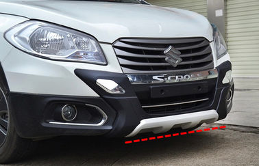 Porcellana Suzuki S-cross 2014 Blow Molding Protezione del paraurti anteriore e posteriore fornitore