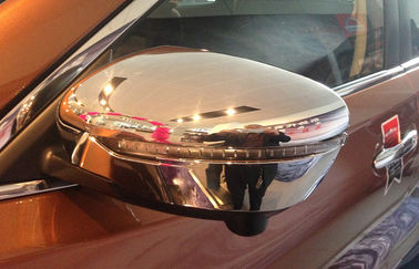 Porcellana NISSAN Qashqai 2015 2016 Auto Body Trim Parts Copertura dello specchio laterale cromato fornitore