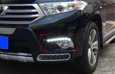 Porcellana Auto Part LED Daytime Running Light DRL per Toyota Highlander 2012 2013 con cerchio cromato fornitore