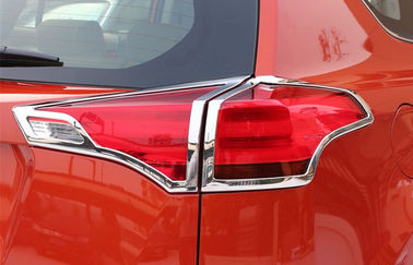Porcellana Incastonature del faro di Chrome dell'ABS/copertura posteriori luce della coda su misura per Toyota RAV4 fornitore