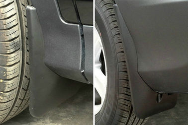 Un buon prezzo. Protezioni per il fango per auto in plastica durevole per TOYOTA RAV4 2013 2014 Protezione contro gli spruzzi in linea