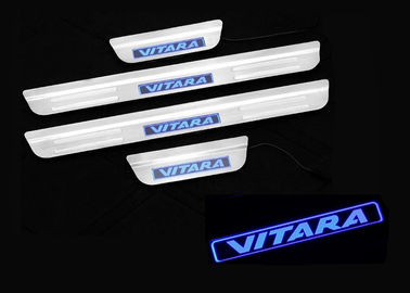 Un buon prezzo. Piastre di sgabelli esterne illuminate in acciaio inossidabile per Suzuki Vitara 2015 con luce a LED in linea