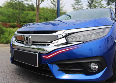 Un buon prezzo. HONDA Civic 2016... parti per la decorazione esteriore, modellazione della griglia anteriore. in linea