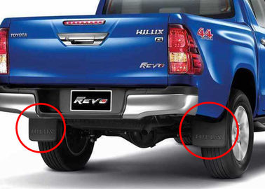 Un buon prezzo. TOYOTA Hilux Revo 2015 2016 2017 Protezioni anti fango auto Flaps / OE Style Splash Guard in linea
