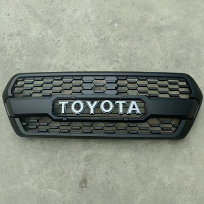 Un buon prezzo. Copertura della griglia anteriore nera in plastica leggera ABS per un aspetto migliore del veicolo TOYOTA TACOMA 2016-2020 in linea