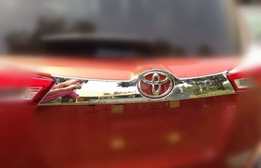 Un buon prezzo. Toyota RAV4 2013 2014 Parti di guarnizione della carrozzeria posteriore Strip di guarnizione cromo in linea