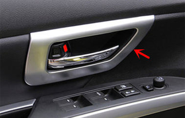 Un buon prezzo. Parti di rivestimento per interni auto cromati per SUZUKI S-cross 2014, telaio interno della maniglia della porta in linea