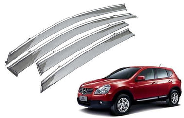 Un buon prezzo. Scudo contro la pioggia per Nissan Qashqai 2008 - 2014 con strisce in acciaio inossidabile in linea
