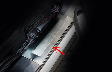 Un buon prezzo. Piastre di sgabelli di porte laterali esterne e interne in acciaio inossidabile per Ford Explorer 2011 2012 in linea