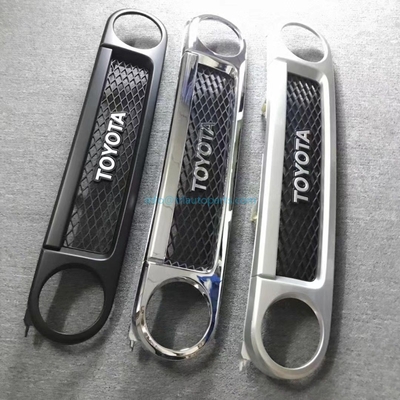 Un buon prezzo. 5310160250 Toyota Land Modello FJ74 Griglia di aspirazione dell'aria anteriore del veicolo Dimensione originale 5311960030 in linea