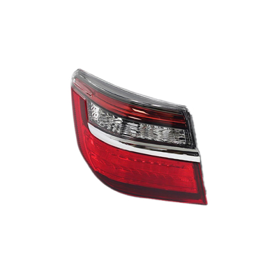 Un buon prezzo. 8158006450 Toyota Camry Faretti posteriori di plastica 8155133670 Per l'illuminazione dell'auto in linea