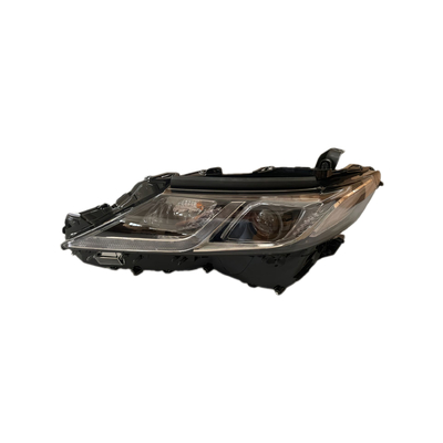 Un buon prezzo. 8115006E20 Toyota Camry Fanale Anteriore e Posteriore Bianco/Cromo/Nero Codice Ricambio 8158133330 in linea