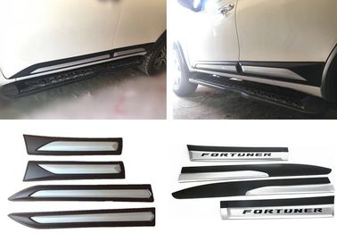 Un buon prezzo. TOYOTA New Fortuner 2016 2018 Parti di rifinitura del corpo auto Piastre di protezione da stampaggio laterale in linea