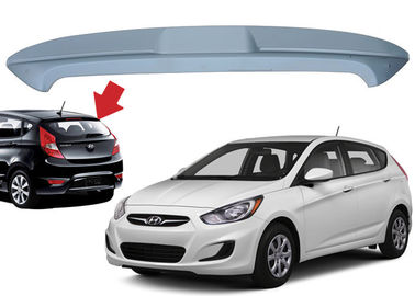 Un buon prezzo. Hyundai Accent Hatchback 2010 2015 Auto Roof Spoiler ABS Materiale 136*18*32cm Dimensione Ingrosso in linea