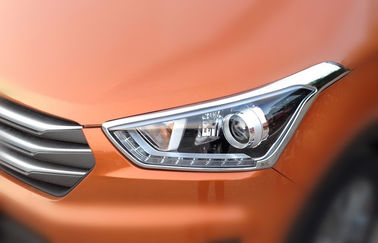 Un buon prezzo. Coperture di proiettore anteriore per auto a cromo, coperture di guarnizione per Hyundai IX25 in linea