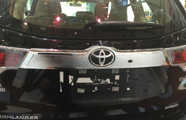 Un buon prezzo. Ricambi di carrozzeria auto Chrome per Toyota Highlander Kluger 2014 2015 Ricambio posteriore in linea