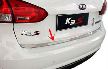 Un buon prezzo. Ricambi in acciaio inossidabile per auto adatti a Kia K3, rivestimento delle porte auto lucidato in linea
